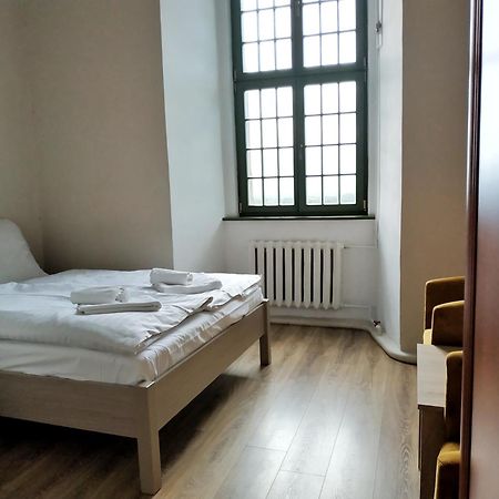 Zamek Otmuchów Extérieur photo