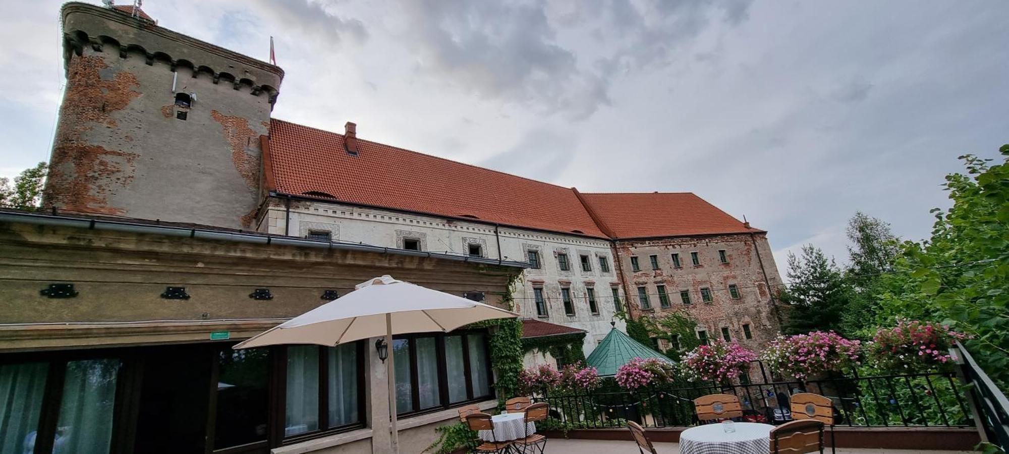 Zamek Otmuchów Extérieur photo