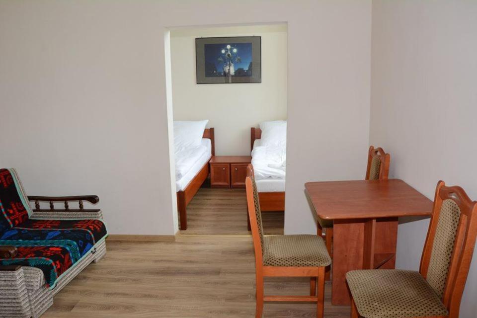 Zamek Otmuchów Extérieur photo